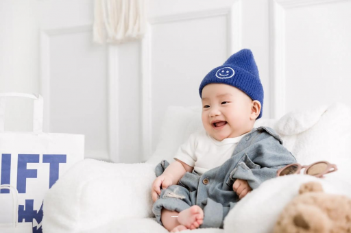 昌都宝宝吃奶蹬腿烦躁扭动 昌都宝宝吃奶蹬腿烦躁扭动